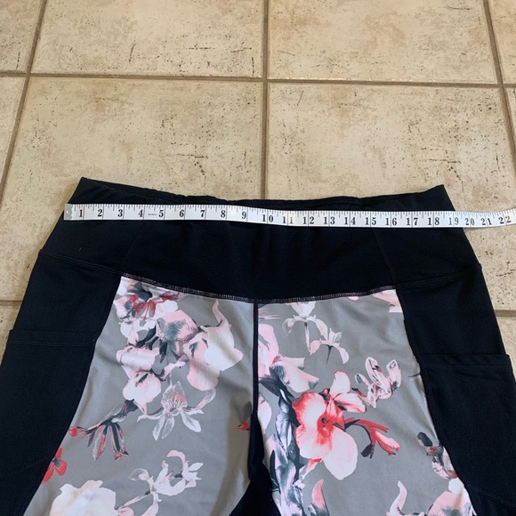 ACX Active Plus Size Floral Print Mesh Panel Capri Leggings Size 1X - Picture 5 of 8